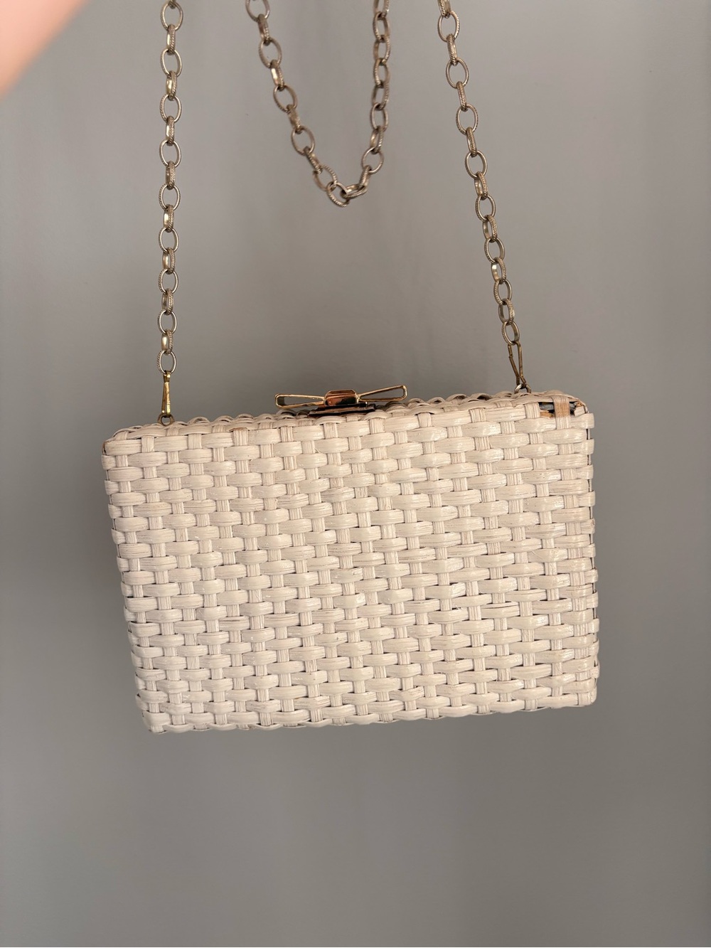 Kate Spade Woven Bow-Accent Shoulder Bag in Cream - Picture 2 of 7